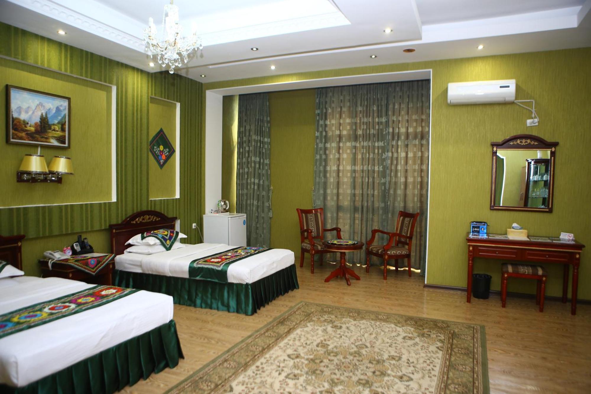 Oriyo Dushanbe Hotel Exteriör bild